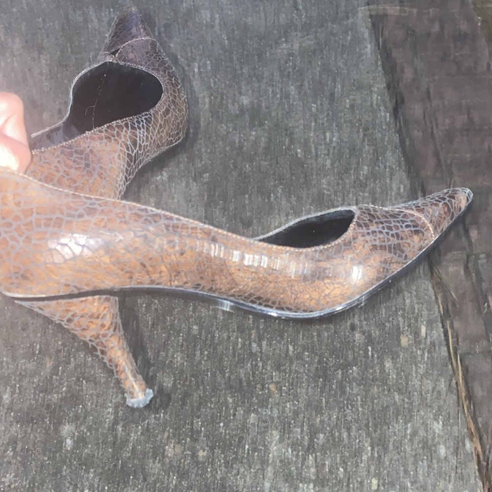 Leather Snakeskin Heels by J. Renee. Size 8M (women) - Picture 8 of 9